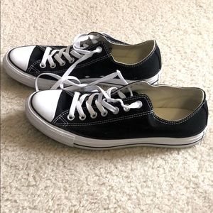 Men’s Converse size 8.5